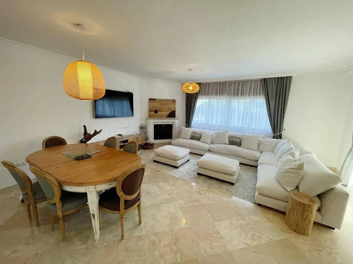 Mountain Oasis With Amazing Ocean Views Apartment Ojen 0*,  Spain